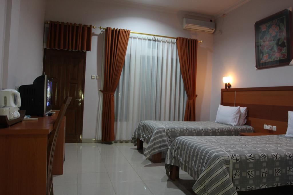 Hotel Bintang Redannte Garut Camera foto