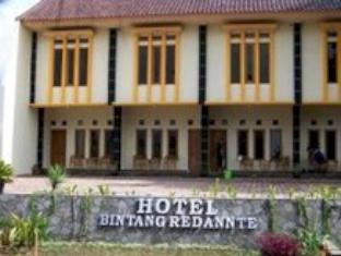 Hotel Bintang Redannte Garut Esterno foto